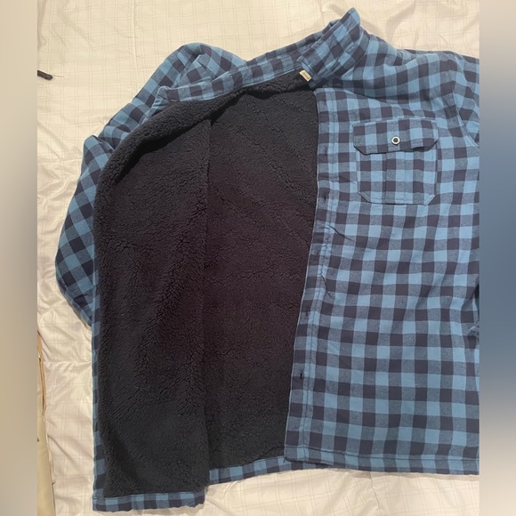 Flannel fleece button down shirt - Picture 4 of 4